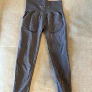 NVGTN grey leggings
